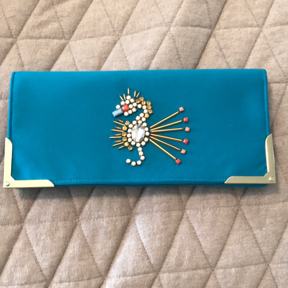 Seahorse Clutch